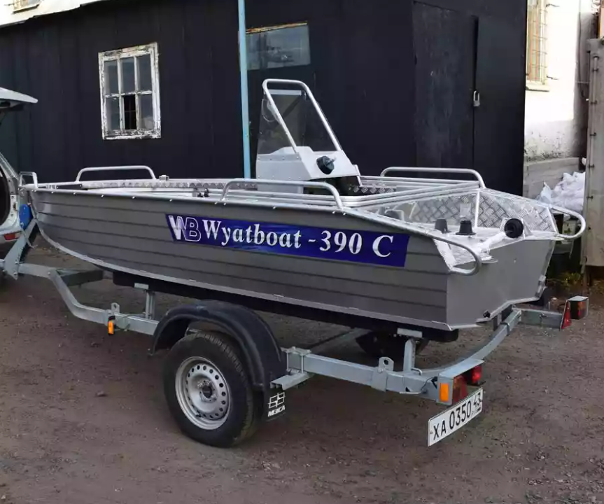 Алюминиевая лодка Wyatboat-390 C в Петропавловске-Камчатском