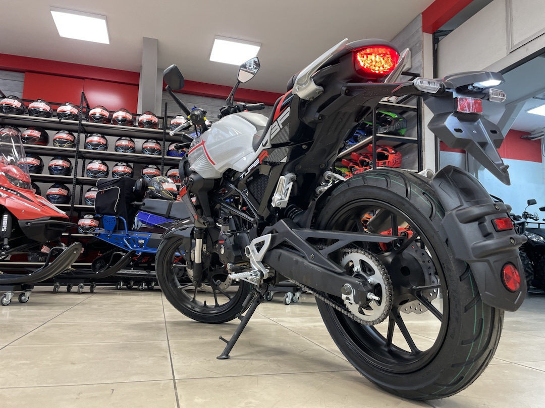 Мопед PROMAX CB150R (49) в Петропавловске-Камчатском