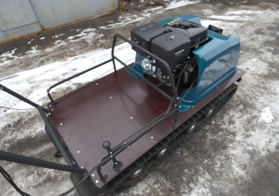 Мотобуксировщик AhtaR LR13 с реверс-вариатором Буран (задний ход) в Петропавловске-Камчатском