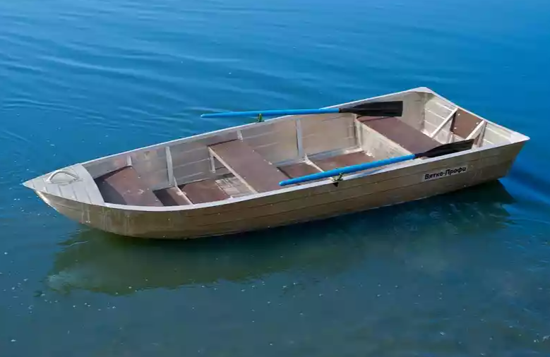 Алюминиевая лодка Вятка-Профи 37 в Петропавловске-Камчатском