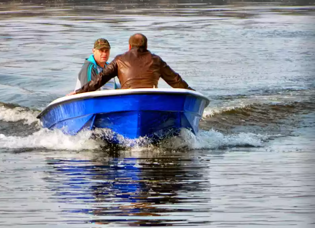 Стеклопластиковая лодка Wyatboat 430 тримаран в Петропавловске-Камчатском