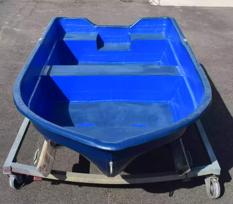 Стеклопластиковая лодка Neman-340 (тримаран) в Петропавловске-Камчатском