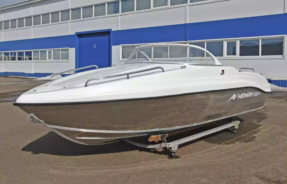 Комбинированный катер Neman-500 P в Петропавловске-Камчатском