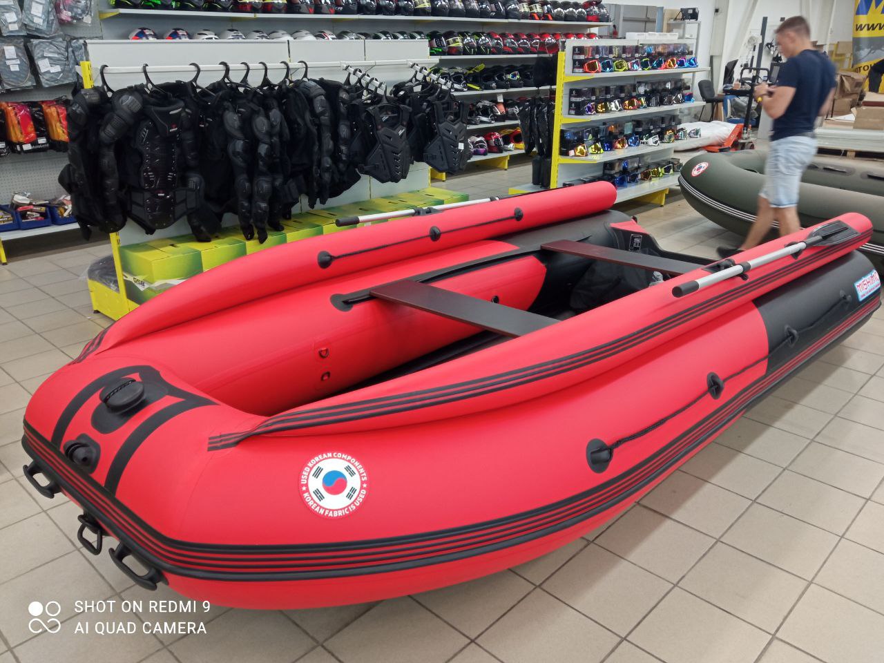 Лодка MISHIMO RIVER FJET PRO 430  под водомет в Петропавловске-Камчатском