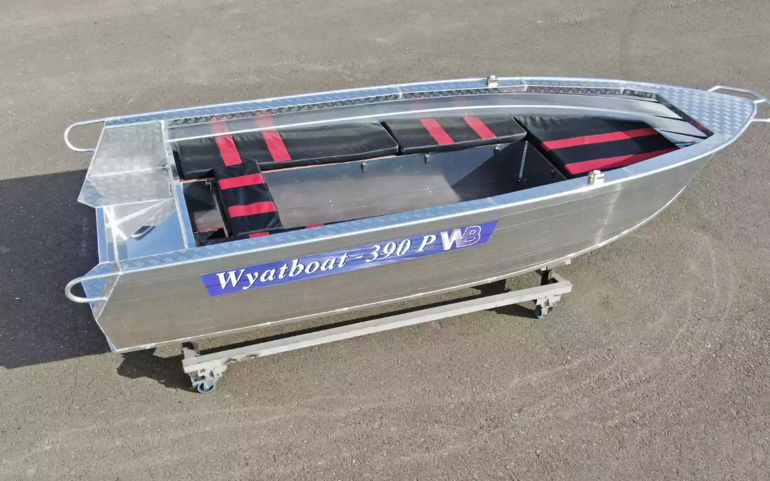Алюминиевая лодка Wyatboat-390РМ увеличенный борт в Петропавловске-Камчатском