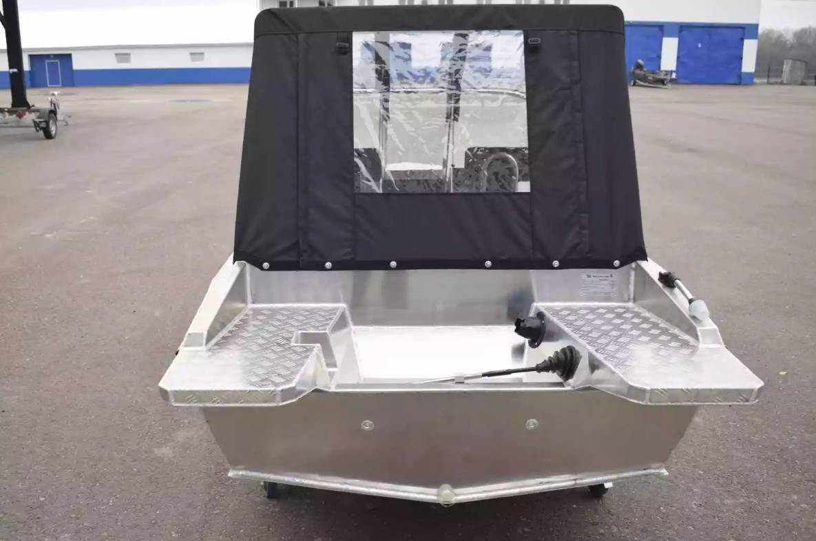 Алюминиевый катер Neman-400 DC в Петропавловске-Камчатском