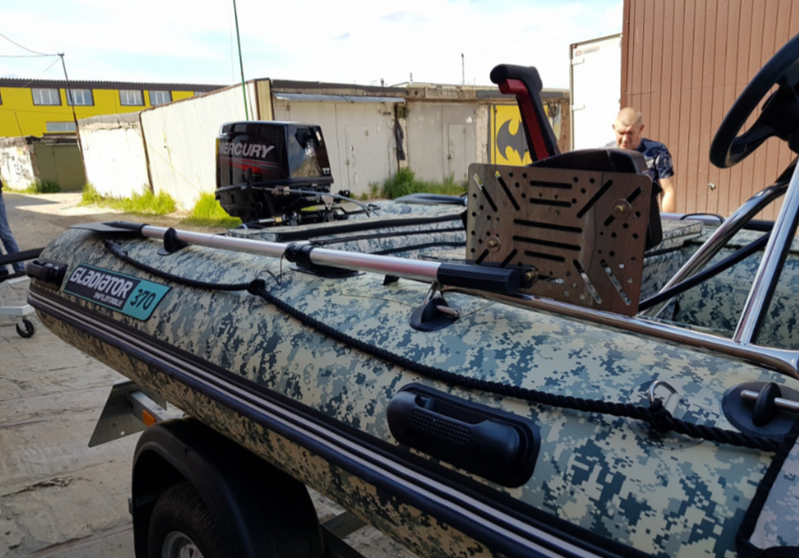 НАДУВНАЯ ЛОДКА GLADIATOR C370AL в Петропавловске-Камчатском