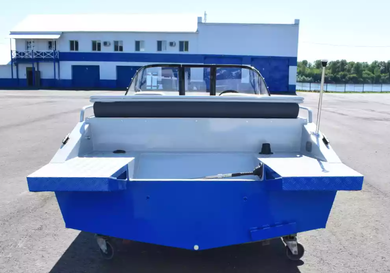 Алюминиевый катер Неман 500 в Петропавловске-Камчатском