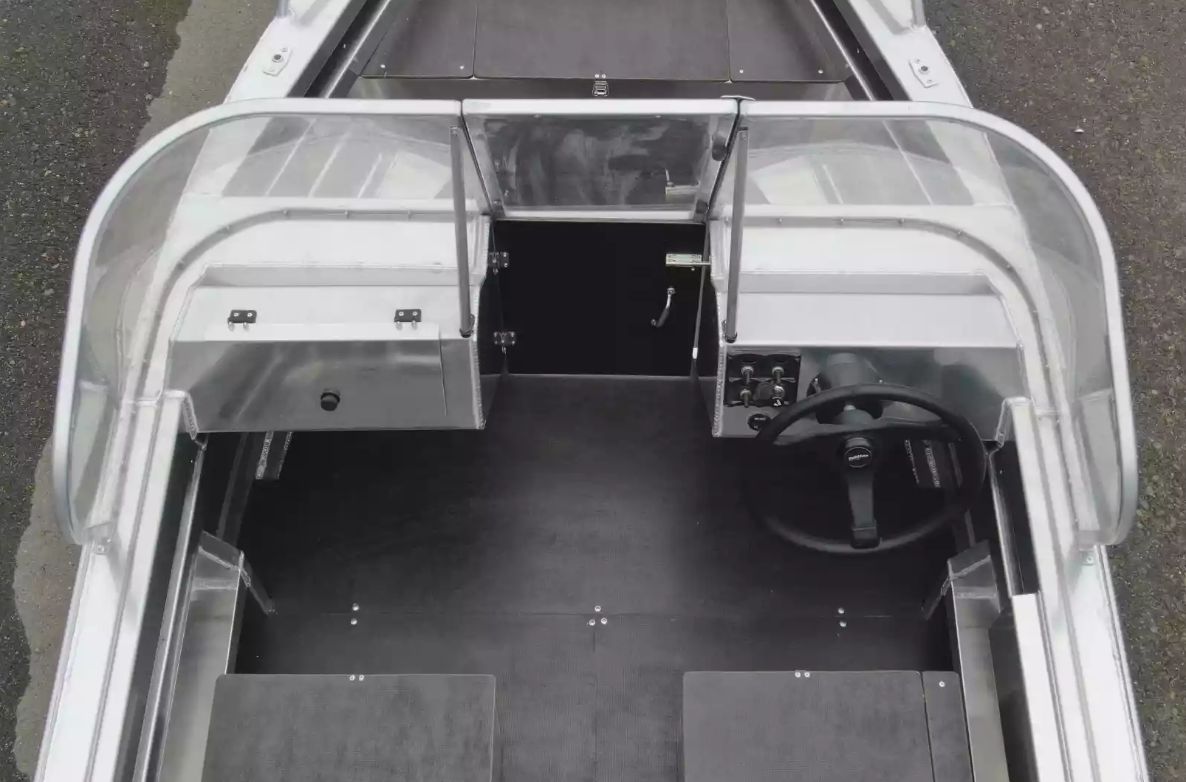 Алюминиевый катер Neman-400 DC в Петропавловске-Камчатском