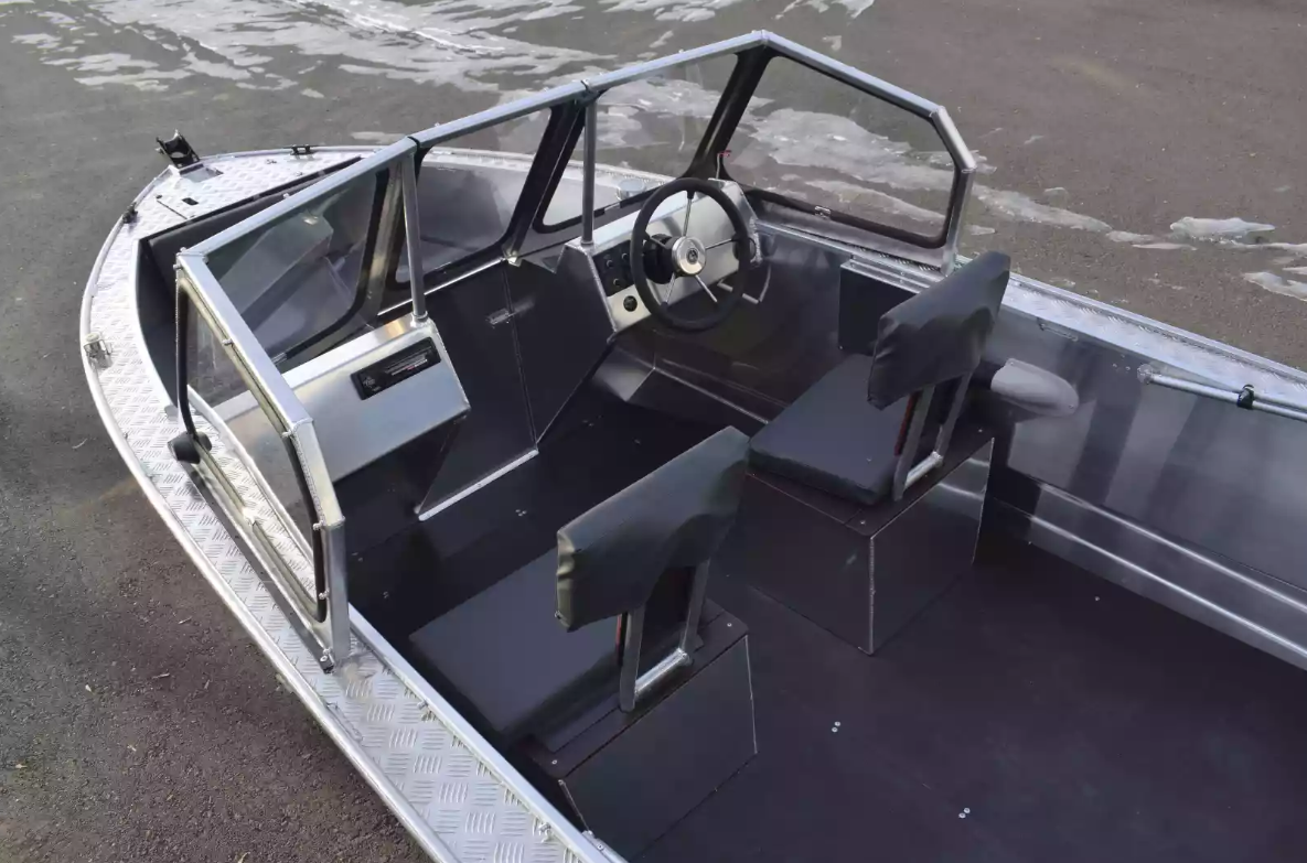 Алюминиевый катер Wyatboat-490 DCM Pro в Петропавловске-Камчатском