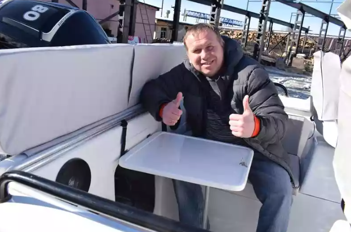 Комбинированный катер Neman-500 с каютой в Петропавловске-Камчатском