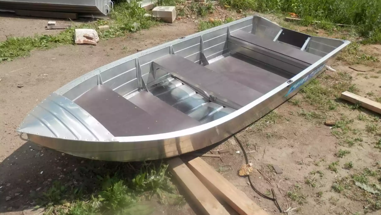 Алюминиевая лодка Вятка-Профи 32 в Петропавловске-Камчатском