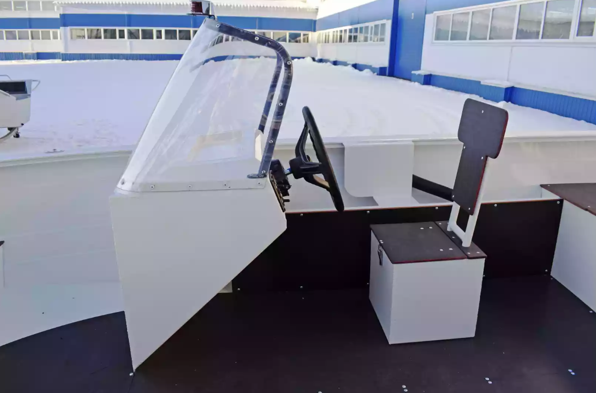 Алюминиевый катер Неман-400 С в Петропавловске-Камчатском