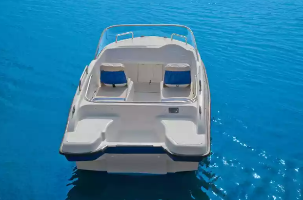 Стеклопластиковый катер Wyatboat-3 (c рундуками) в Петропавловске-Камчатском