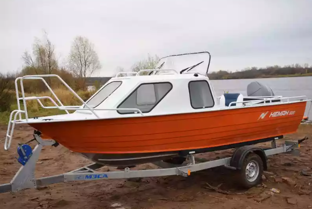 Алюминиевый катер Неман-500 (каютный) в Петропавловске-Камчатском