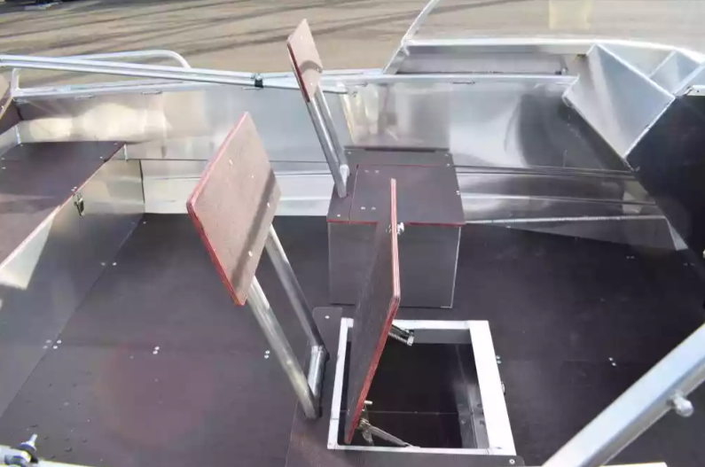 Алюминиевый катер Wyatboat-460 DCM в Петропавловске-Камчатском