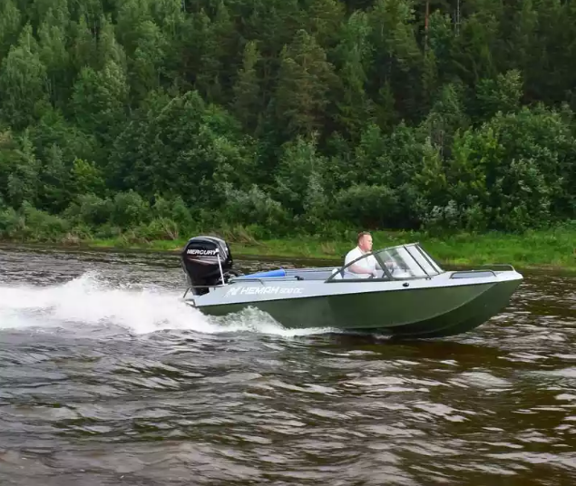 Алюминиевый катер Неман 500 DC водомёт в Петропавловске-Камчатском