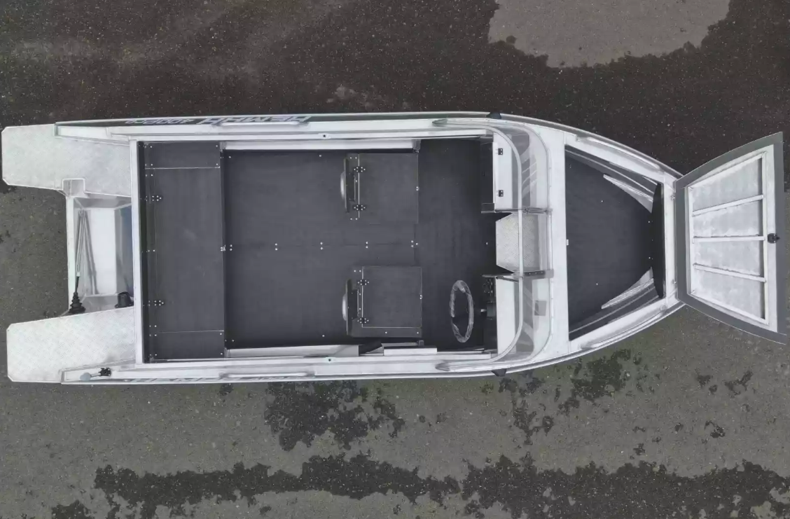 Алюминиевая лодка  Neman-400 PRO в Петропавловске-Камчатском