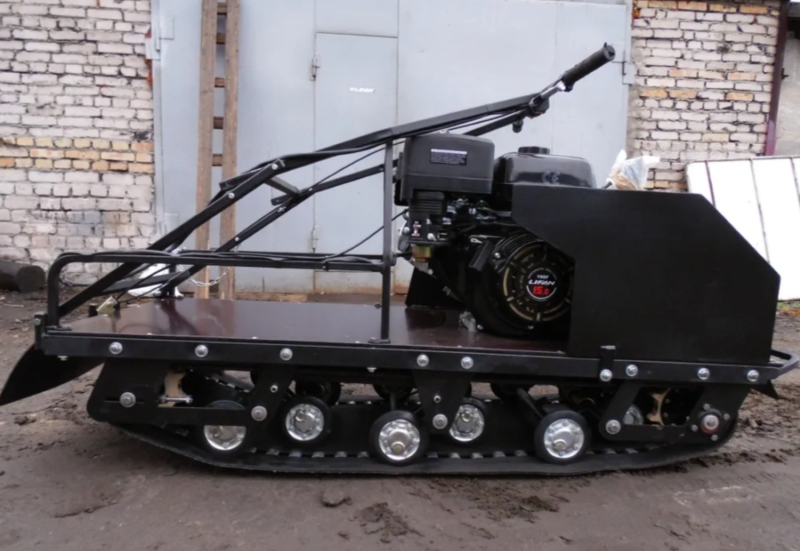 Мотобуксировщик AhtaR Зима 9 л/с с вариатором в Петропавловске-Камчатском