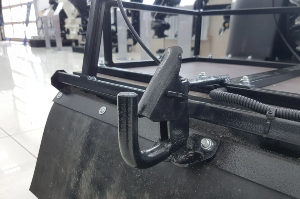 Мотобуксировщик PAXUS 650 AVANT 15 л.с. в Петропавловске-Камчатском