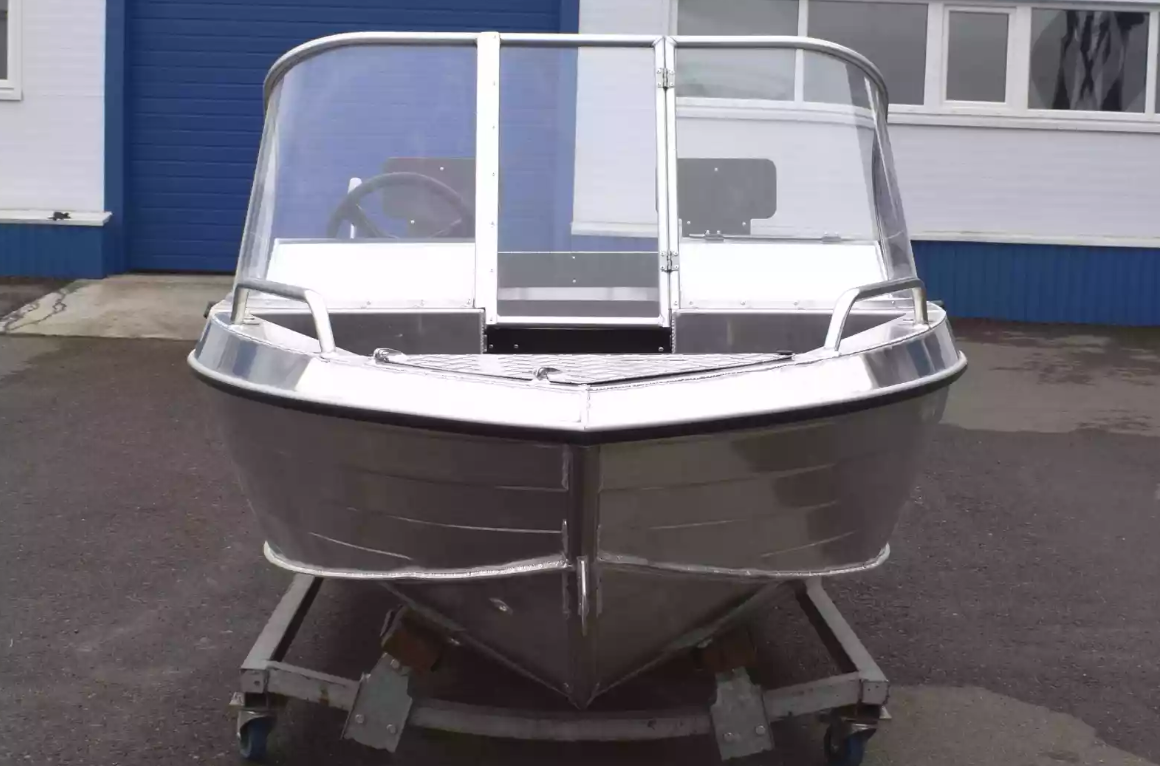 Алюминиевый катер Neman-400 DC в Петропавловске-Камчатском