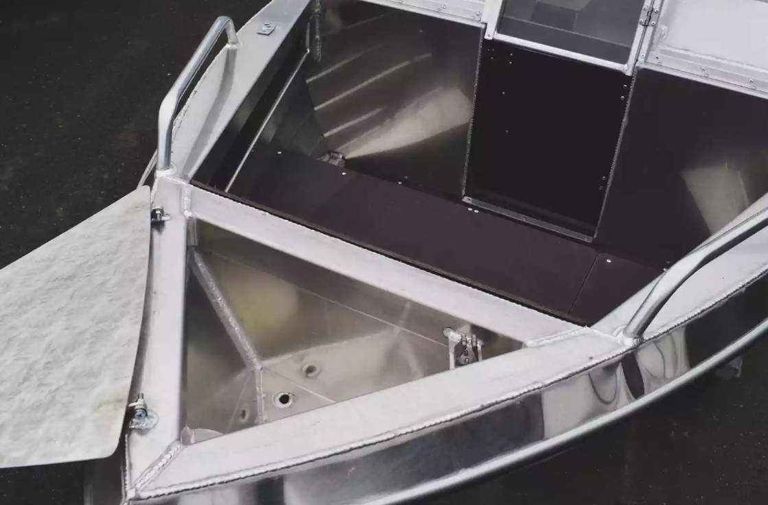 Алюминиевая лодка  Neman-400 DC в Петропавловске-Камчатском