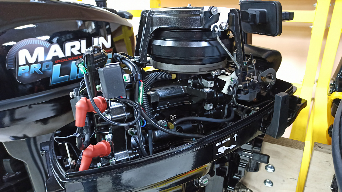 КОМПЛЕКТ Лодка MISHIMO PRO 350 + ЛОДОЧНЫЙ МОТОР MARLIN MP 9.9 (20) AMHS PRO в Петропавловске-Камчатском