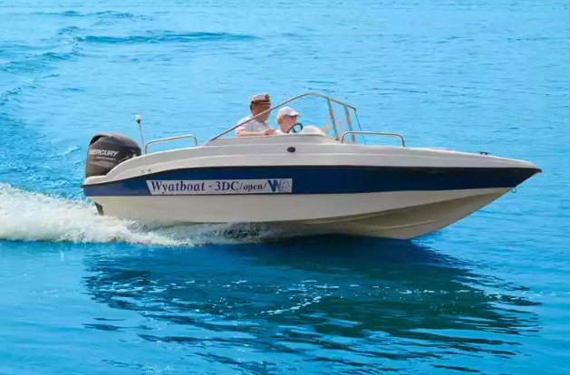 Стеклопластиковый катер Wyatboat-3 DC Open в Петропавловске-Камчатском