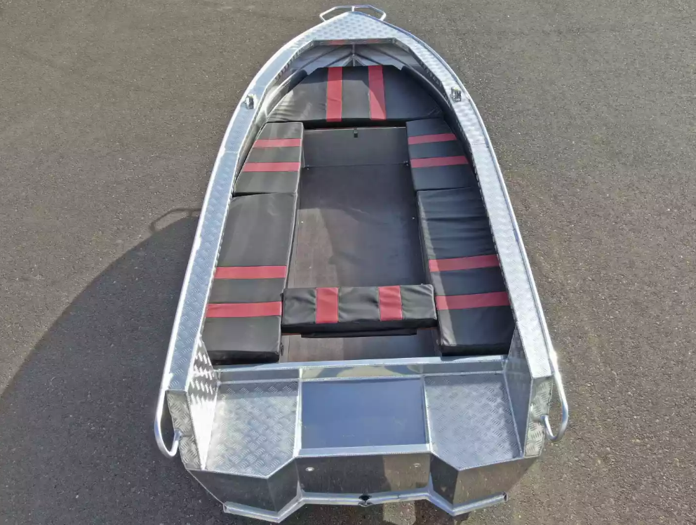Алюминиевая лодка Wyatboat-390РМ увеличенный борт в Петропавловске-Камчатском