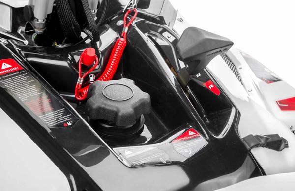 Снегоход STELS SA800R (L LUX WT) ВИТЯЗЬ 2.0 К01 Tech в Петропавловске-Камчатском