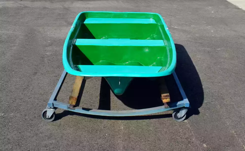 Стеклопластиковая лодка Старт (тримаран) в Петропавловске-Камчатском