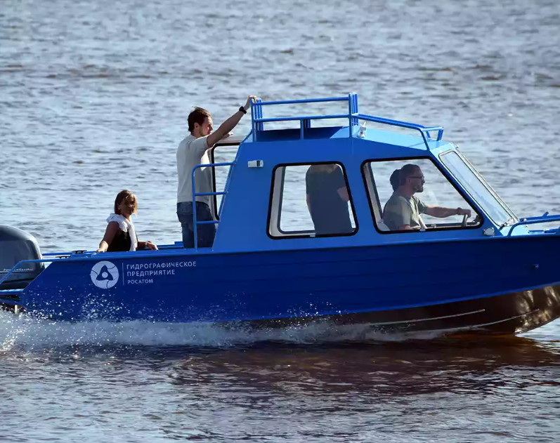 Алюминиевый катер Неман-500 (закрытая рубка) в Петропавловске-Камчатском