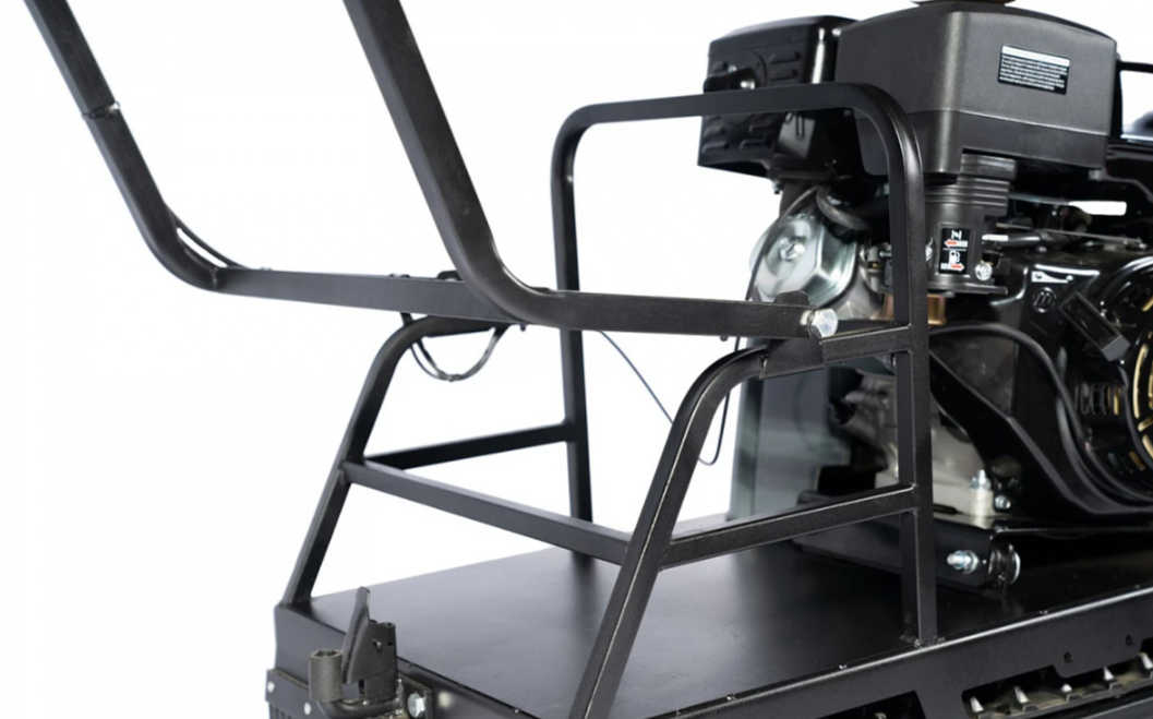 Мотобуксировщик БУРЛАК-M2 LFK 20 л.с. Промысловик в Петропавловске-Камчатском