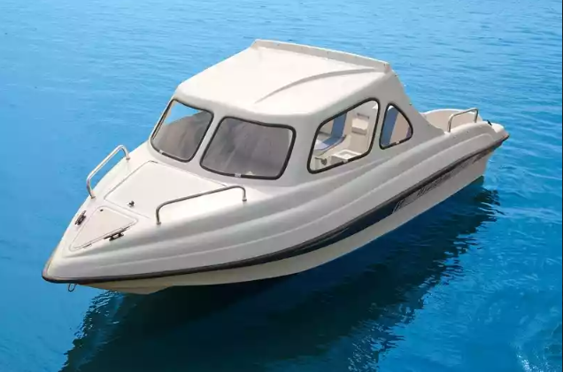 Стеклопластиковый катер Wyatboat-3 П (полурубка) в Петропавловске-Камчатском