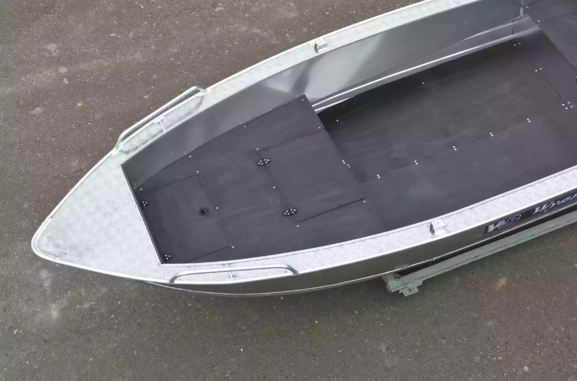 Алюминиевая лодка  Wyatboat-430М FISH в Петропавловске-Камчатском