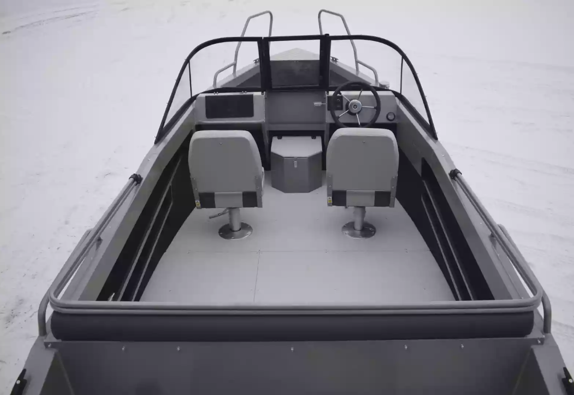 Алюминиевый катер Неман 550 DC в Петропавловске-Камчатском