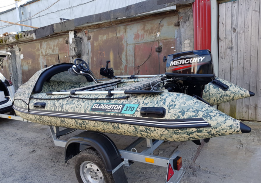 НАДУВНАЯ ЛОДКА GLADIATOR C370AL в Петропавловске-Камчатском