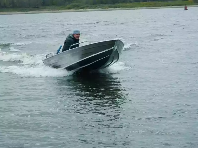Алюминиевая лодка Wyatboat-390 M в Петропавловске-Камчатском