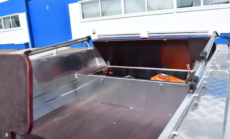 Алюминиевый катер WYATBOAT-550 DCM в Петропавловске-Камчатском