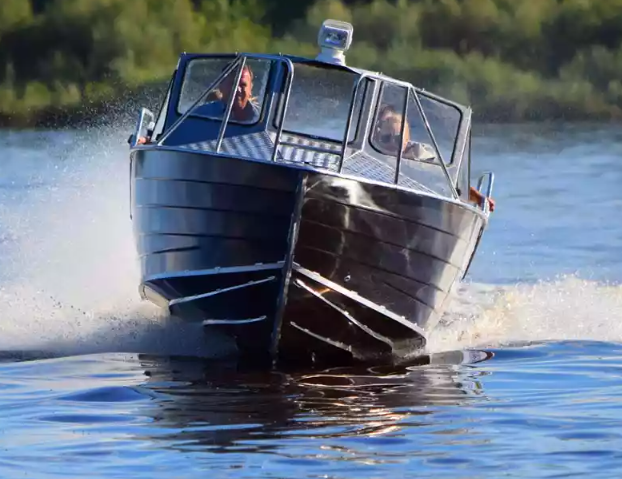 Алюминиевый катер Неман 550 в Петропавловске-Камчатском