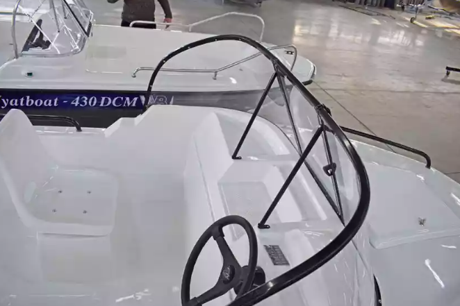 Комбинированный катер Wyatboat-430 M в Петропавловске-Камчатском