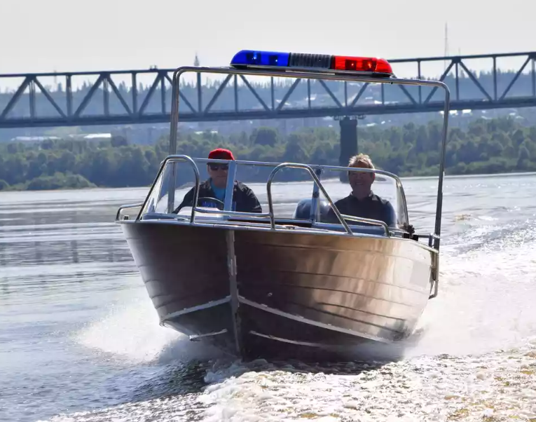 Алюминиевый катер Неман-500 DCM в Петропавловске-Камчатском