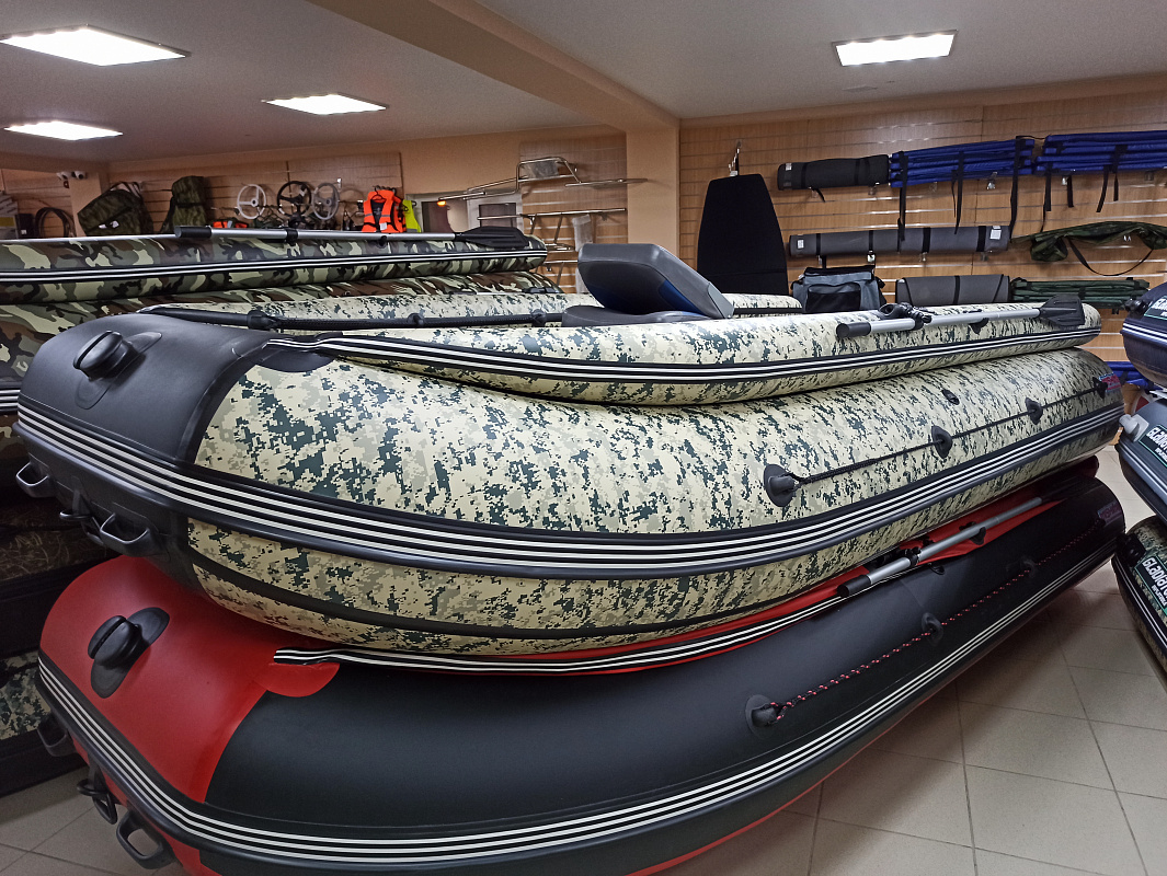 Лодка MISHIMO FAMILY LITE DF 400 в Петропавловске-Камчатском