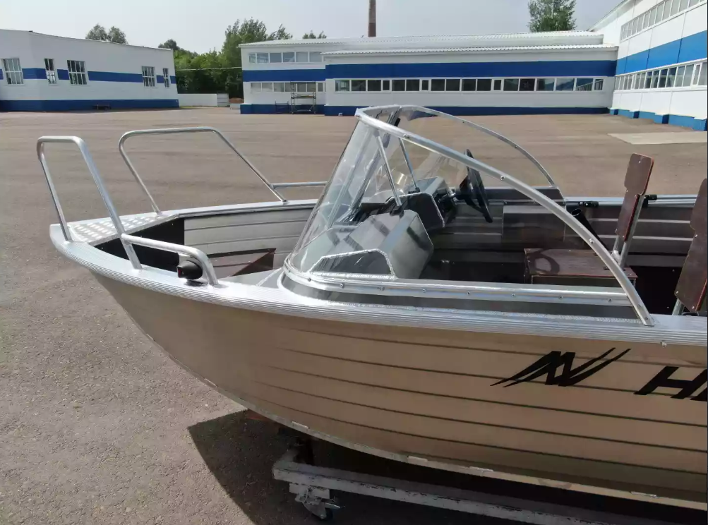 Алюминиевая лодка  Неман-400 DCM NEW в Петропавловске-Камчатском