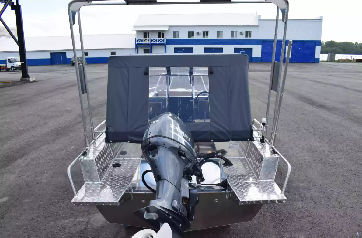 Алюминиевый катер Неман-500 DCM в Петропавловске-Камчатском