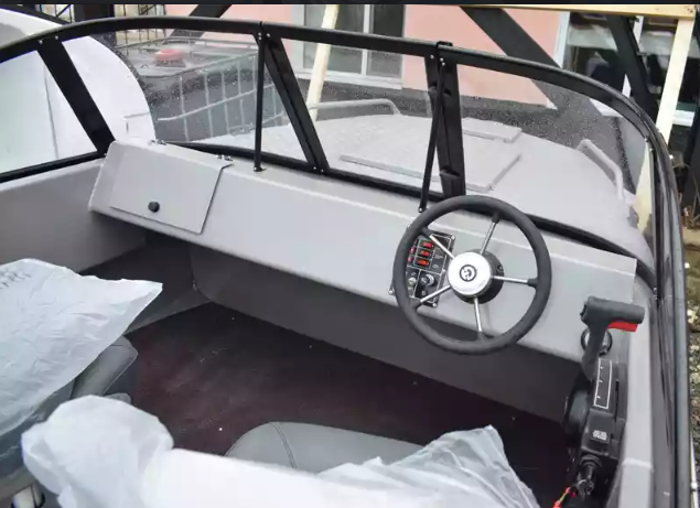 Алюминиевый катер Неман 500 в Петропавловске-Камчатском