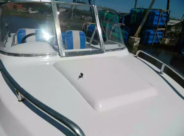 Стеклопластиковый катер Wyatboat-430 M (тримаран) в Петропавловске-Камчатском