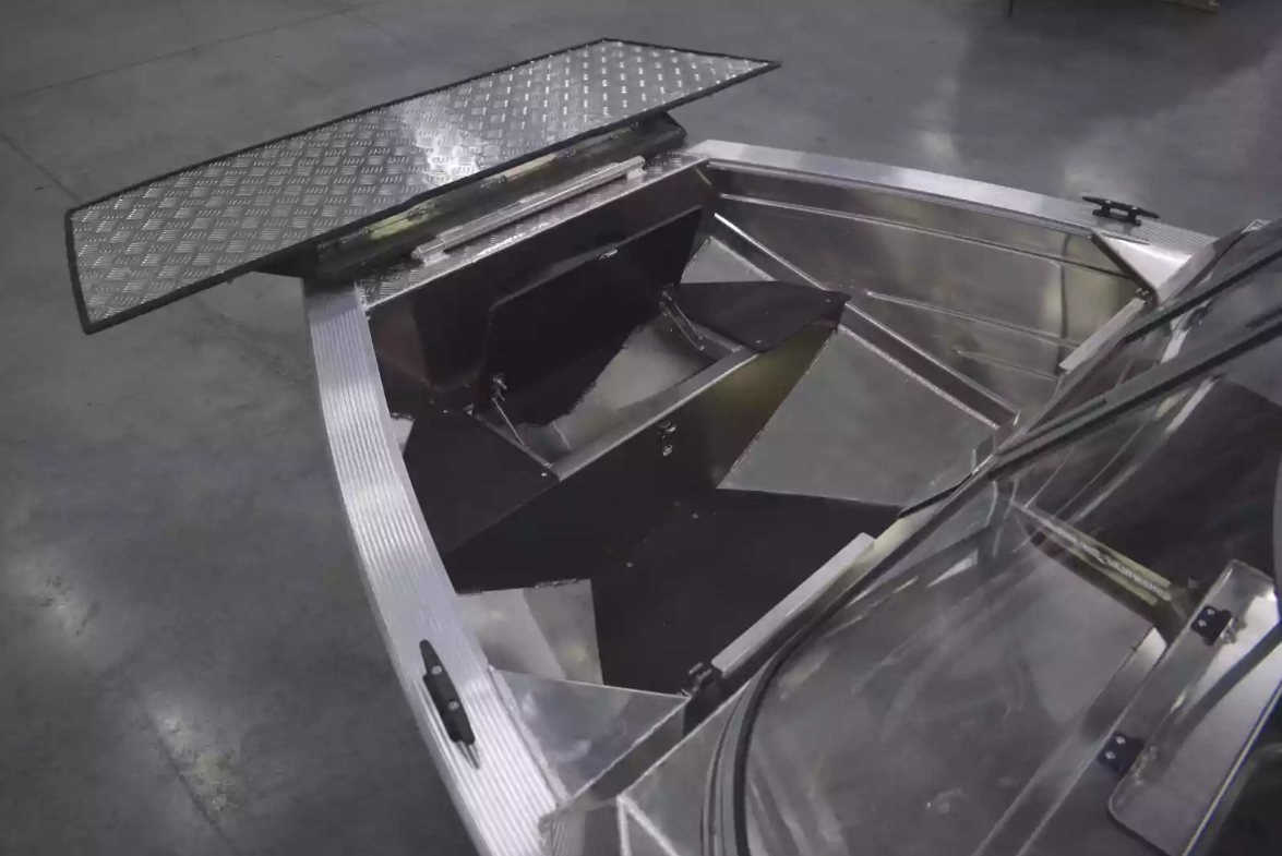 Алюминиевый катер Неман-450 DC NEW без покраски в Петропавловске-Камчатском