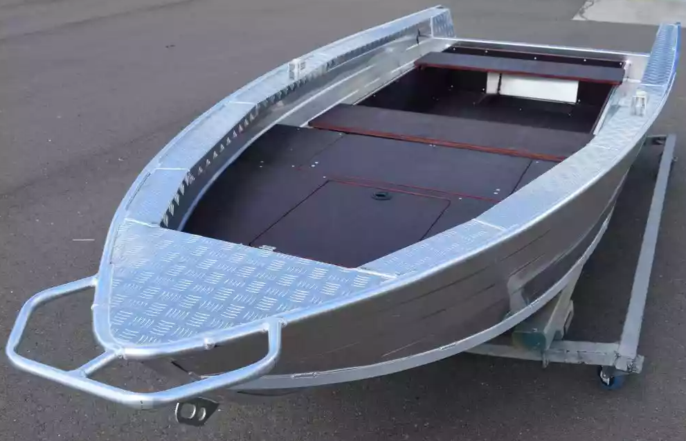 Алюминиевая лодка Wyatboat-390Р Fish в Петропавловске-Камчатском
