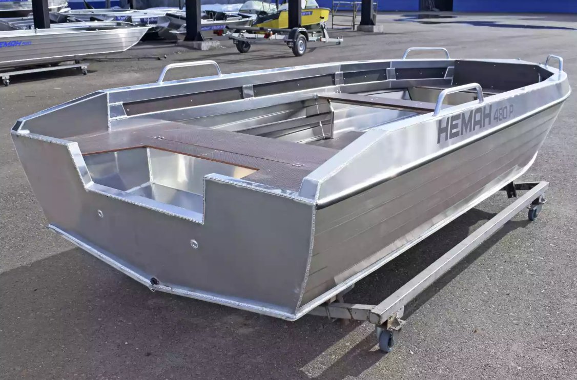Алюминиевая лодка  Неман-480 Р в Петропавловске-Камчатском